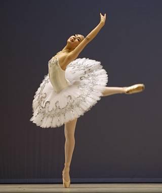 Costumes De Danse sur Pinterest Danse Du Ventre, Tenues