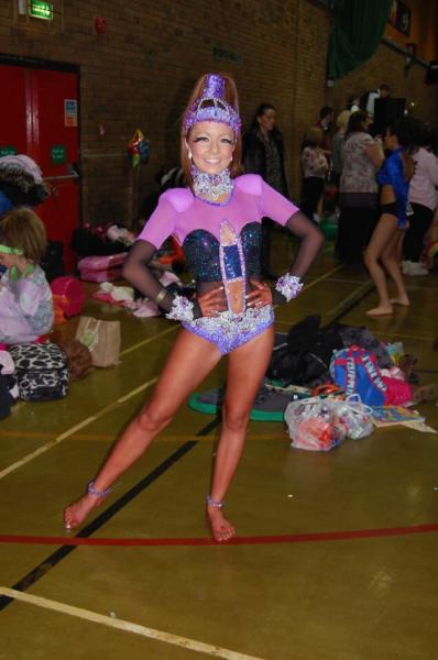 dance.net - u16/ adult costume inter/champ! VERY MODERN (10164103 ...